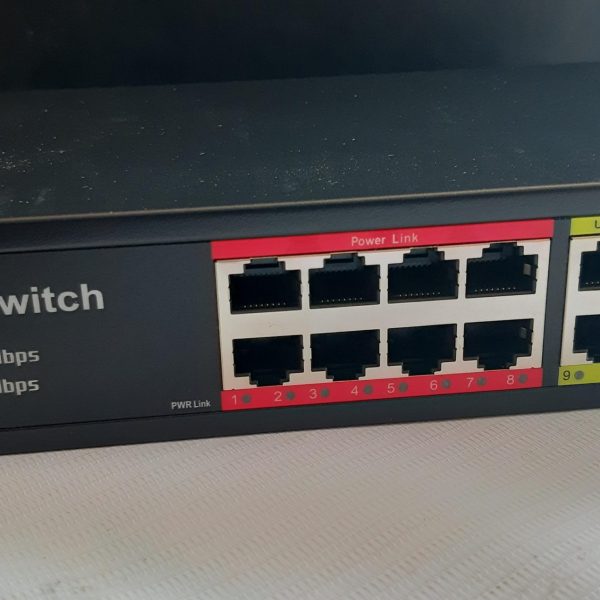 PoE Switch 8 Port 10-100Mbps 8 Port PoE+2 Port RJ45 Uplinks .